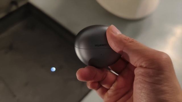 Huawei FreeClips Review: New Form Factor For Wireless Earbuds смотреть онлайн