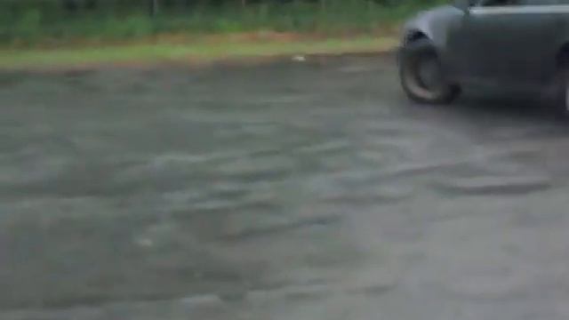 OPEL SENATOR 3.0 12V / WATER BURN OUT / MCSK HUN / SOLTVADKERT MOTE 2010 смотреть онлайн