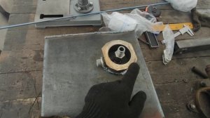 Самодельный гидробак на минипогрузчик.