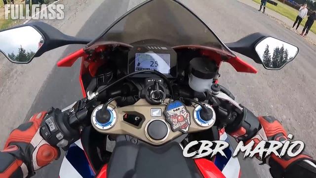 Ducati V4S de Erixon VS Mario cbr 1000rr fireblade Sp1 GBR смотреть онлайн