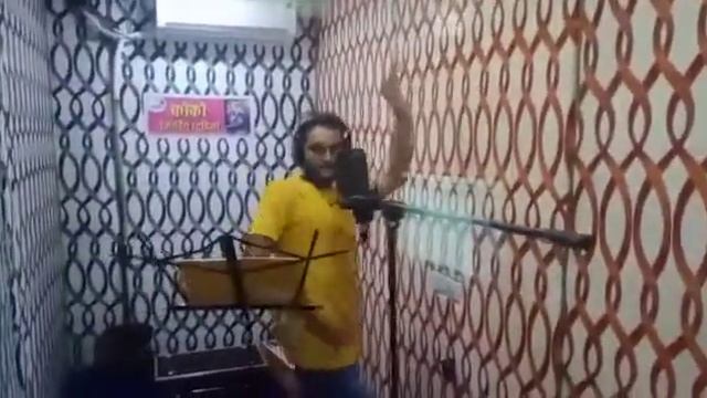 dekhe kase chunavi git karte h Gayak sunil yadav (s2) ji смотреть онлайн