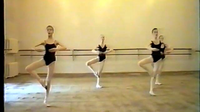 Vaganova Ballet Academy, 1994, Ballet Grade 3 Exam - Centre