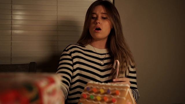 Santa Baby - New Christmas Video from 'Tis the Season album by Peyton Mercedes смотреть онлайн
