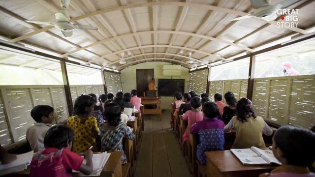 During Floods, Floating Schools Bring The Classroom To Students