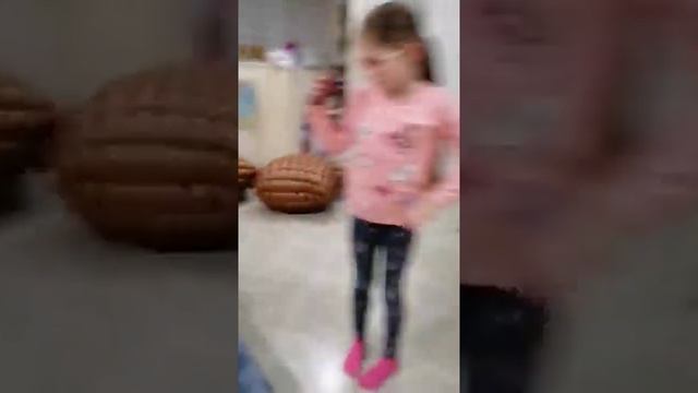 Я танцую в Just Dance Now танец macarena смотреть онлайн