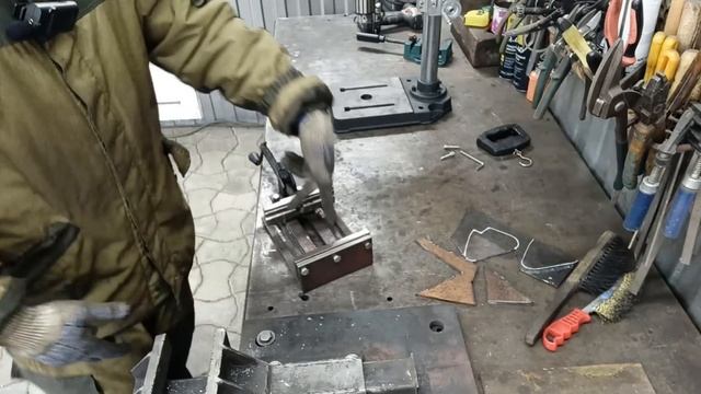 универсальные БЫСТРО зажимные тисы (для мастерской) #Фсёпро100 смотреть онлайн