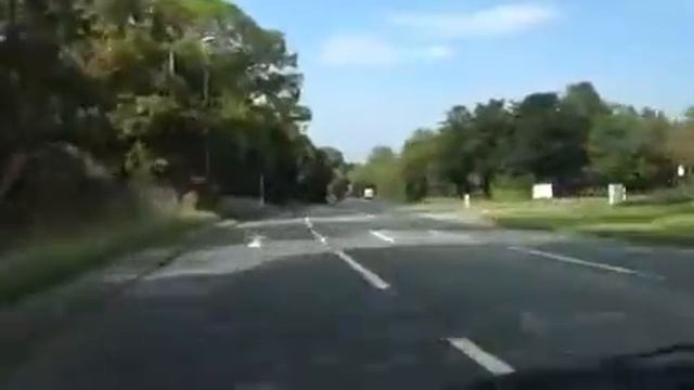 Holmes Chapel смотреть онлайн