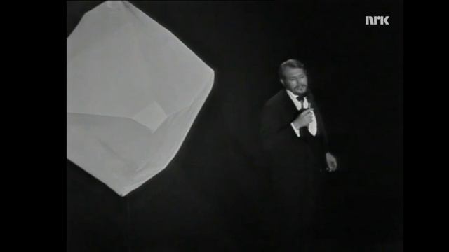 Up, up and away - Svante Thuresson смотреть онлайн