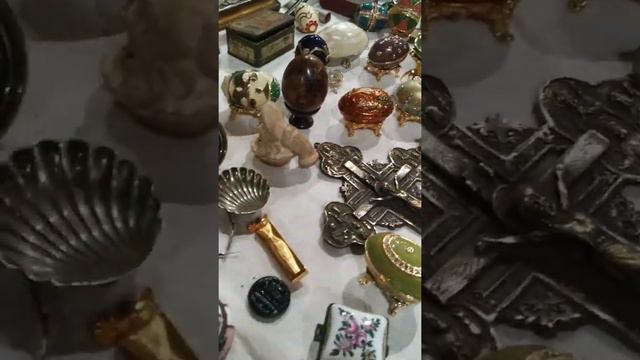 BLOG: BARCELONA; Блошиный базар на Glorias, это там где можно потеряться во времени;) смотреть онлайн