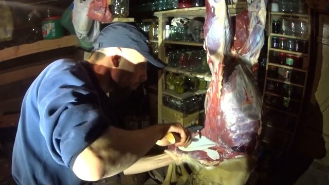 Тестируем охотничий ЯКУТСКИЙ нож и GANZO 723 на КОСУЛЕ смотреть онлайн