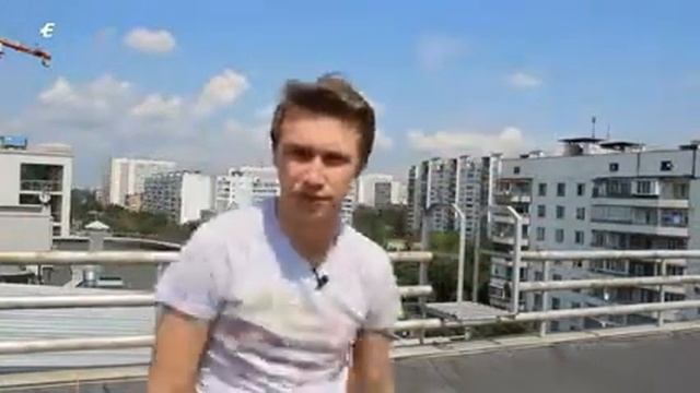 Дали мяч – фигачь. Кому нужен силиконовый Роналду смотреть онлайн
