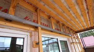 Отделка фасада деревянного дома сайдингом