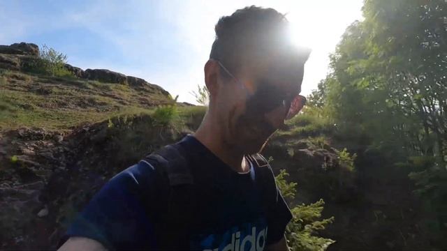 Забрался на Марьин утёс, нахватал клещей (Поездка за велосипедами) | Влог смотреть онлайн