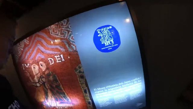 Перебрался поближе к аэропорту Жироны, Испания смотреть онлайн