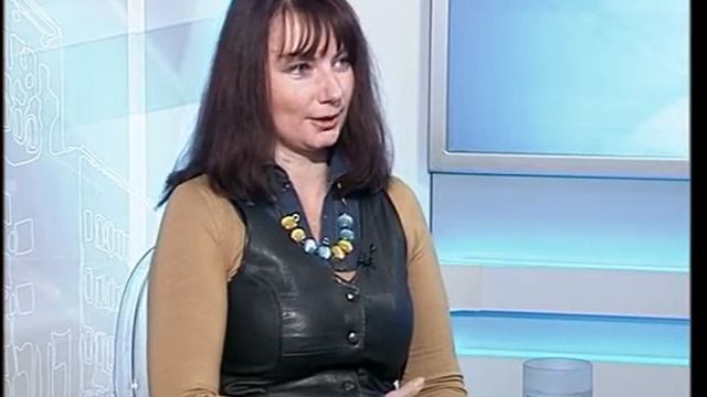 Насправді. Армии по прежнему нужна поддержка смотреть онлайн