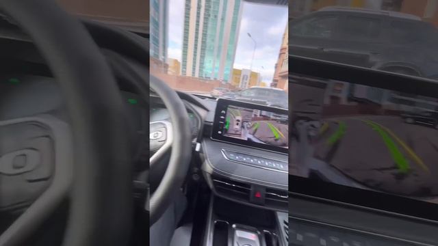Haval Julion может самостоятельно парковаться! Удивительно! #шортс #haval #shortvideo #havaljolion смотреть онлайн