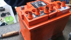 Проверяем плотность аккумулятора Зима Лето