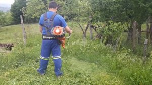 Husqvarna 545rx la cosit de buruieni