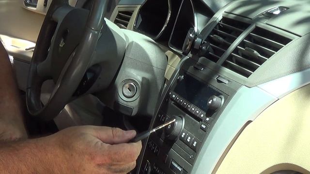 How To: Program Your GM Ignition Keys on Traverse, Acadia, Enclave смотреть онлайн