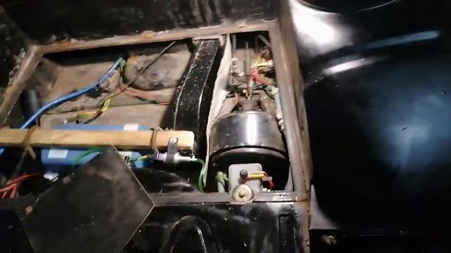 Установка автономки в Татра 613 смотреть онлайн