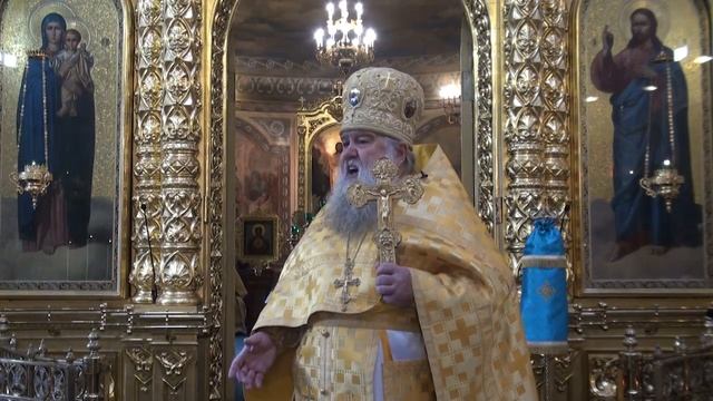 23.09.2018 Божественная литургия. Неделя 17-я по Пятидесятнице, перед Воздвижением. Глас 8. смотреть онлайн