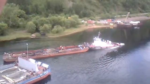 Корабль плывёт смотреть онлайн