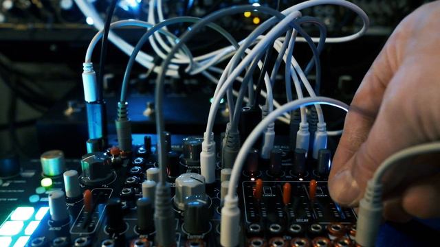 Exploring modular drums pt 2 (with Soma Cosmos Befaco Noise Plethora Kickall Percall) смотреть онлайн