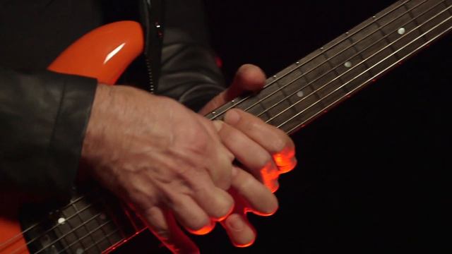 Joe Satriani Interprets Salvador Dali смотреть онлайн