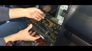 Installing Digital Display Dual USB Car Charger and External USB Port on Suzuki Grand Vitara