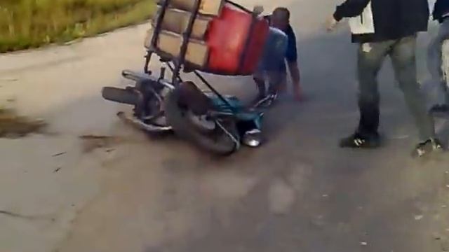 Перевернулся на Планете 3 смотреть онлайн