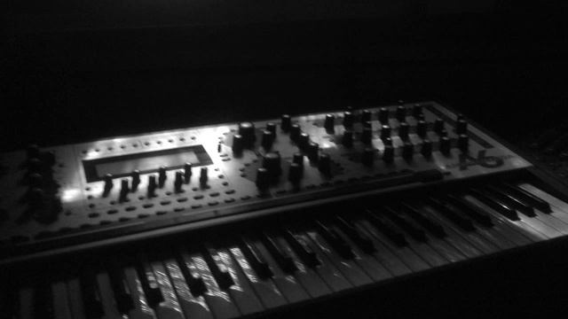 Alesis Andromeda Dub Techno смотреть онлайн
