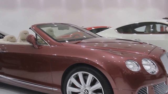 Exotic Cars Dubai Showroom смотреть онлайн