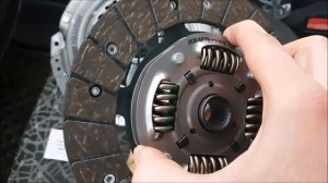 Замена сцепления в чистом поле на Ланосе 1,5.