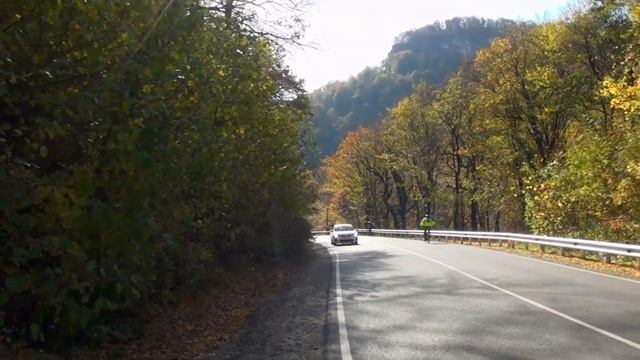 Фильм - Прогулка железных коней по горам Адыгеи смотреть онлайн