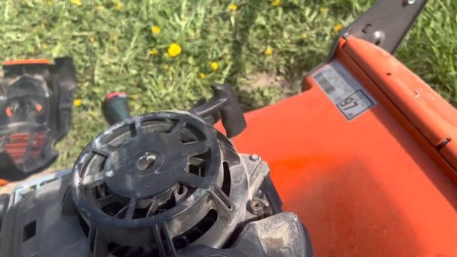 Газонокосилка Husqvarna LC253S не заводится после зимы, что делать