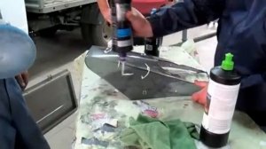 Полировка ветрового стекла мотоцикла