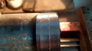 Почему дробит заготовка на токарном станке?