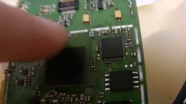 Philips Xenium X2300 не включается, комп не видит, диагностика и ремонт смотреть онлайн