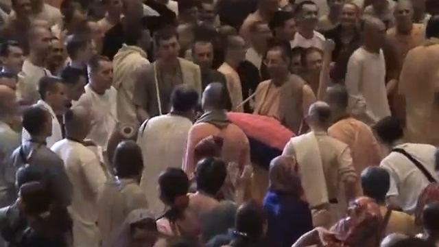 3.05.2004 NrisimhaChaturdashi-2 ISKCON Dnipro Ukraine