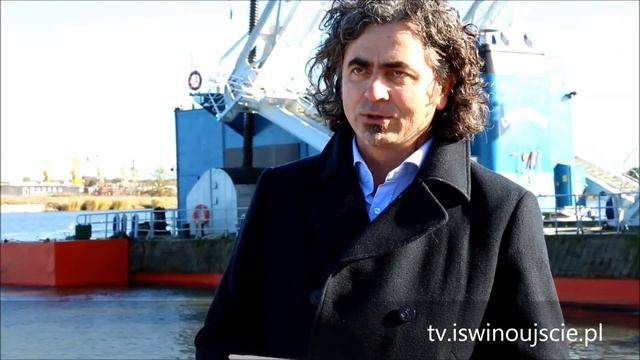 W Świnoujściu wodowali statek смотреть онлайн