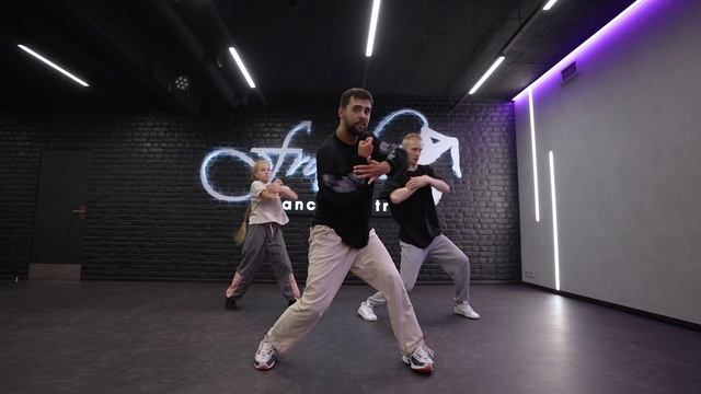 Loony Boy - Electro class - Fraules Dance Centre смотреть онлайн