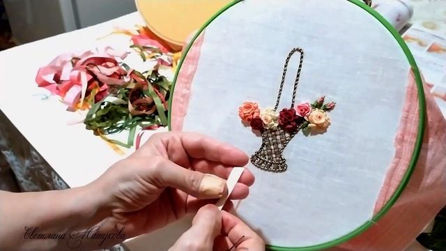 Мастер-класс: Вышивка корзинки с розами шёлковыми лентами. Часть-6. Silk ribbon embroidery. смотреть онлайн