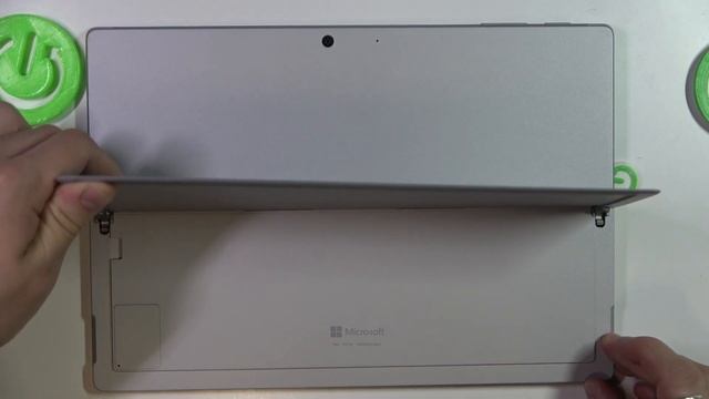 Microsoft Surface Pro 7+ | Как вставить карту памяти в Microsoft Surface Pro 7+ смотреть онлайн