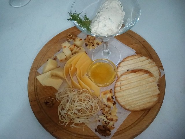 Подготовка сыра Чечил смотреть онлайн