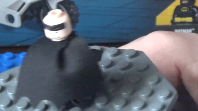 Лего 70910 (Специальная доставка Пугала) смотреть онлайн