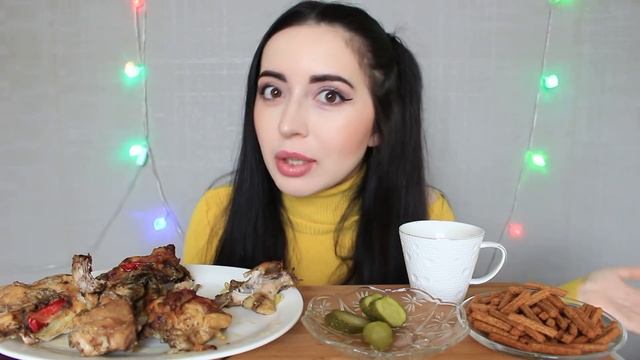 МАМА Я БУДУ БЛОГЕРОМ И ТОЧКА ! КАК ЭТО БЫЛО ? MUKBANG Жареная курица / Ayka Emilly смотреть онлайн