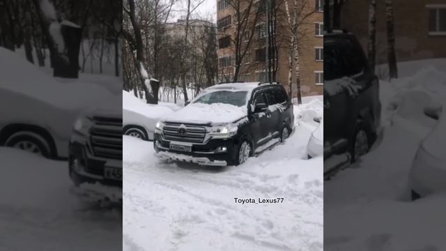 Защита бампера Land Cruiser 200 #Toyota_Lexus77 смотреть онлайн