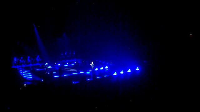 Michel Sardou - Je vole - Forest National 2012 смотреть онлайн