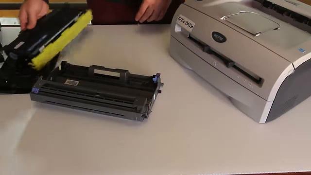 How to replace Toner Cartridge TN350 from Imaging Drum DR350 for Brother printers смотреть онлайн