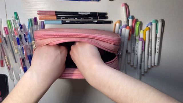 what's in my pencil case 2022 | aesthetic stationary смотреть онлайн